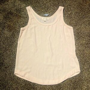 2/$30 Small tank in great condition.